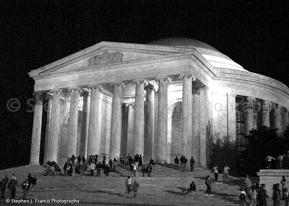"Jefferson Memorial at Night" - 2008 International Photography Awards - Honorable Mention Award in the Professional Photographer category under Architecture-Buildings category.