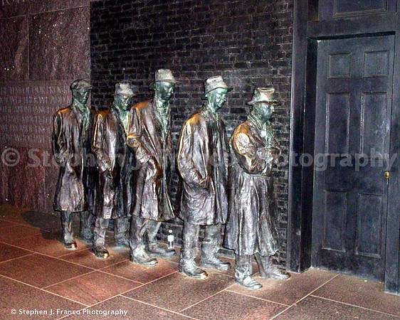Depression Era Statues at Roosevelt Memorial Park at Night